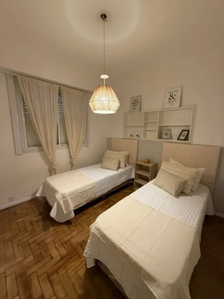 Departamentos, pisos y semipisos en Venta — Buenos Aires 2200