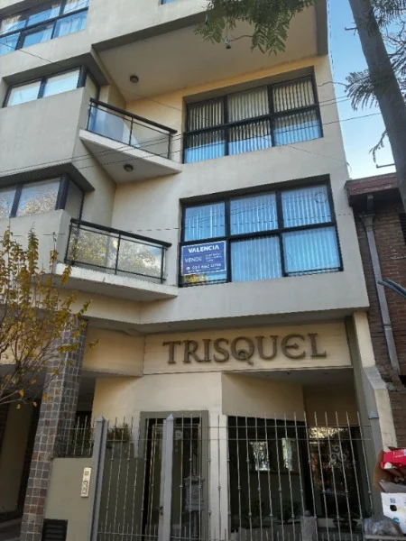 Departamentos, pisos y semipisos en Venta — Dorrego 2400