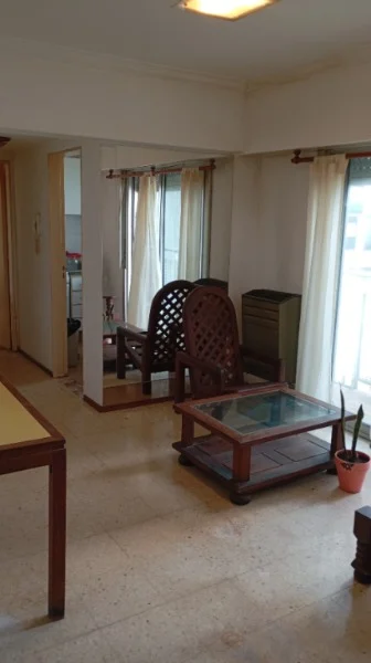 Departamentos, pisos y semipisos en Venta — Entre ríos 2100