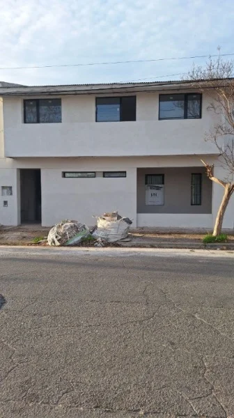 Dúplex en Venta — 9 DE JULIO 5200