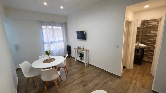Departamentos, pisos y semipisos en Venta — BELGRANO 2300