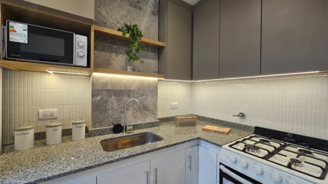 Departamentos, pisos y semipisos en Venta — BELGRANO 2300