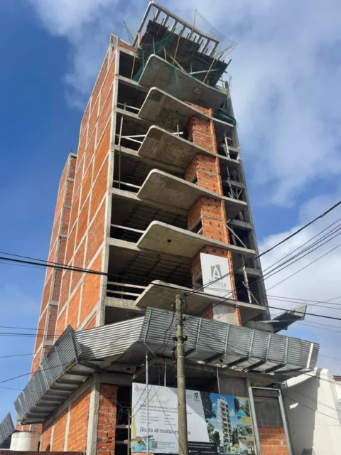 Departamentos, pisos y semipisos en Venta — SALTA 4000