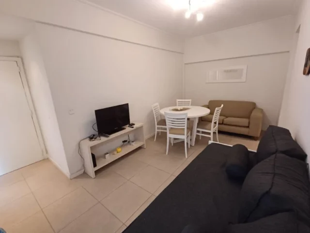 Departamentos, pisos y semipisos en Alquiler Temporario — Belgrano 2200