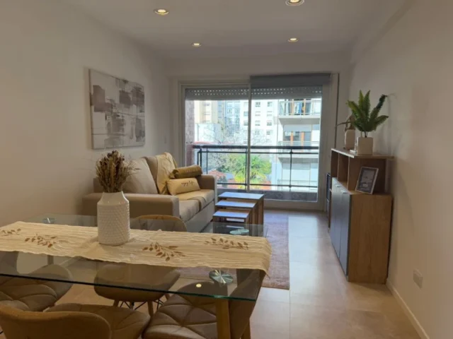 Departamentos, pisos y semipisos en Venta — Falucho 2400