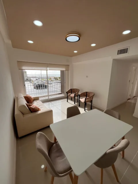 Departamentos, pisos y semipisos en Venta — Entre Rios 1600