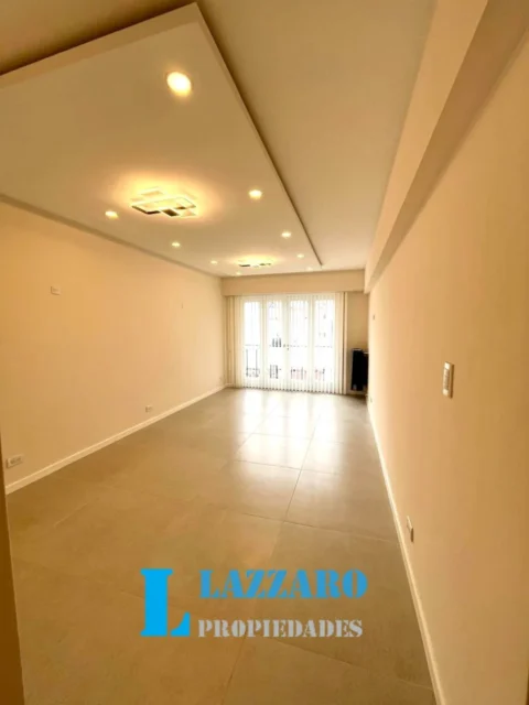 Departamentos, pisos y semipisos en Venta — Rivadavia 2300
