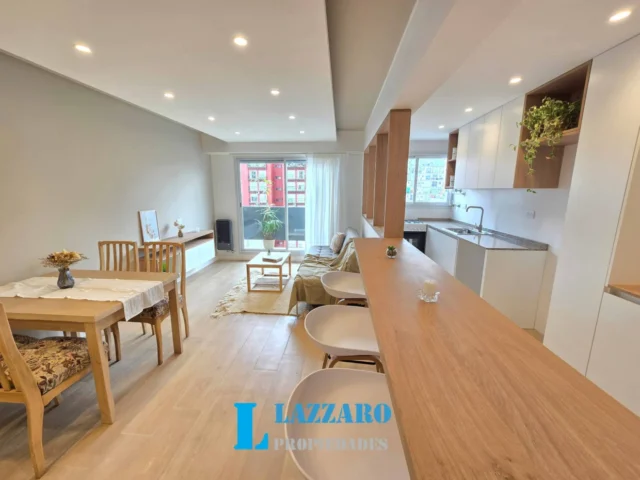 Departamentos, pisos y semipisos en Venta — Tucuman 2400