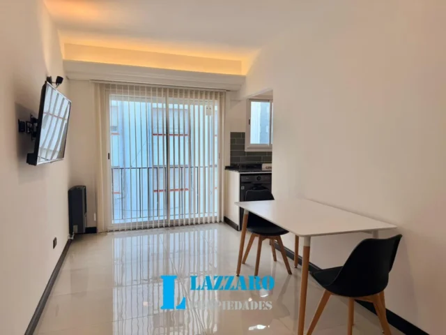 Departamentos, pisos y semipisos en Venta — Colon 2300