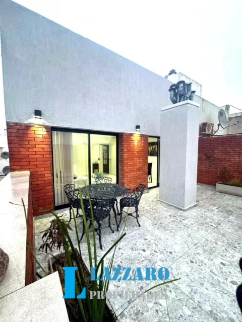 Departamentos, pisos y semipisos en Venta — Lamadrid 2400