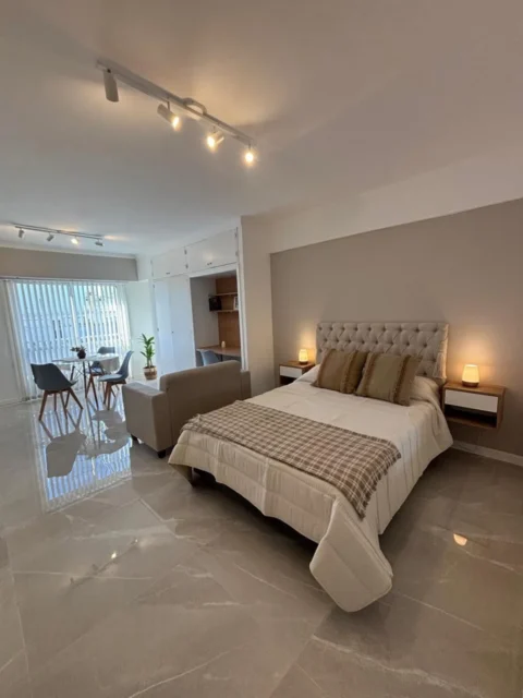 Departamentos, pisos y semipisos en Venta — Santiago Del Estero 2100