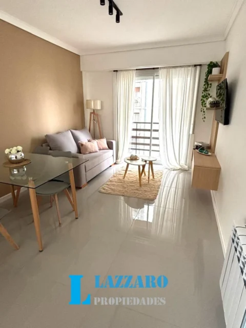 Departamentos, pisos y semipisos en Venta — Santiago del Estero 1500