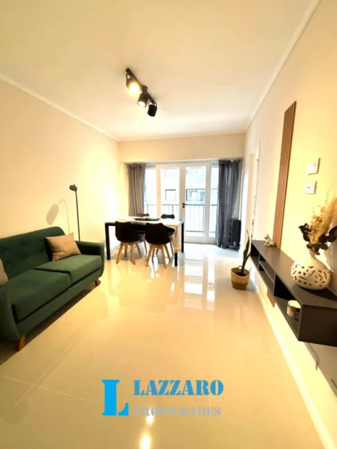 Departamentos, pisos y semipisos en Venta — Moreno 2100