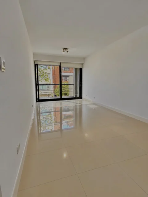 Departamentos, pisos y semipisos en Alquiler — Santa Fe 3300
