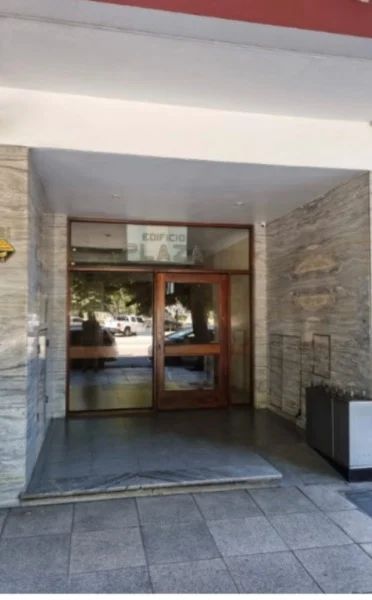 Departamentos, pisos y semipisos en Venta — Avenida Colón 2829