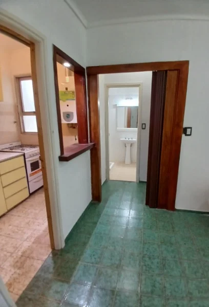 Departamentos, pisos y semipisos en Venta — Santiago del Estero 2300