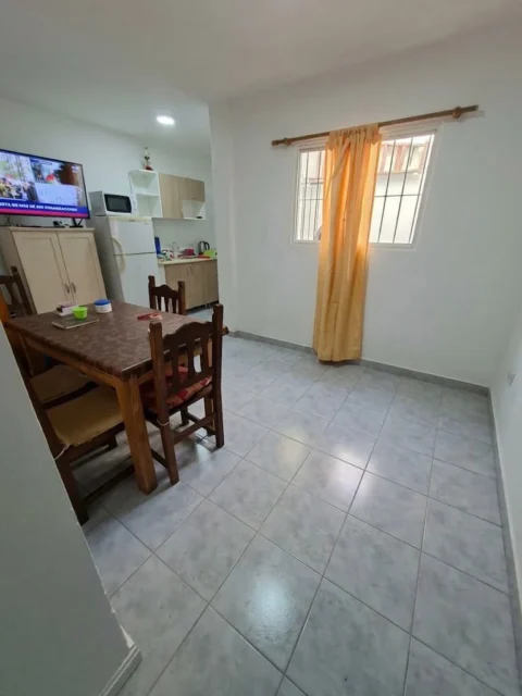 PH en Venta — Uruguay 2200