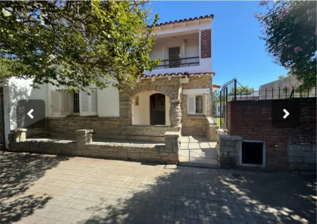 Casas, chalets en Venta — san juan 2353