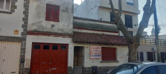 Casas, chalets en Venta — GUIDO Y 11 SEPTIEMBRE