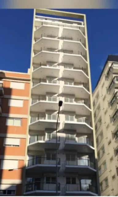 Departamentos, pisos y semipisos en Venta — INDEPENDENCIA 1000