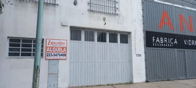 Galpones en Alquiler — brown 5250