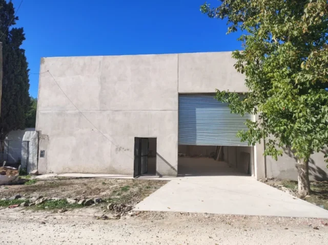 Galpones en Alquiler — TRIPULANTES DEL FOURNIER 9100