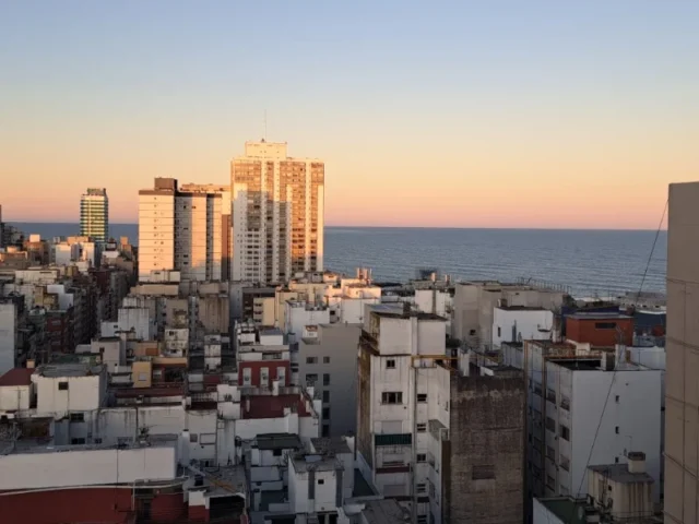 Departamentos, pisos y semipisos en Alquiler Temporario — ENTRE RIOS Y COLON - CENTRO DE MAR DEL PLATA