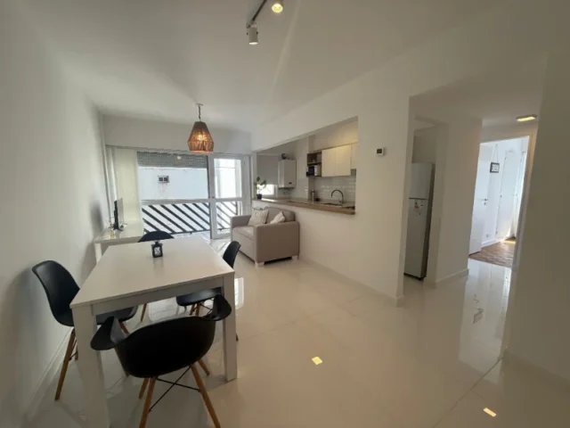 Departamentos, pisos y semipisos en Venta — Santa Fe y 9 de Julio