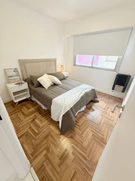 Departamentos, pisos y semipisos en Venta — San Martin y Cordoba