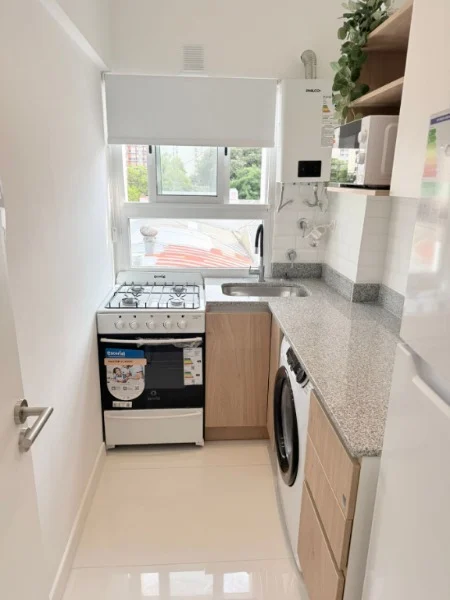 Departamentos, pisos y semipisos en Venta — Rivadavia y Mitre