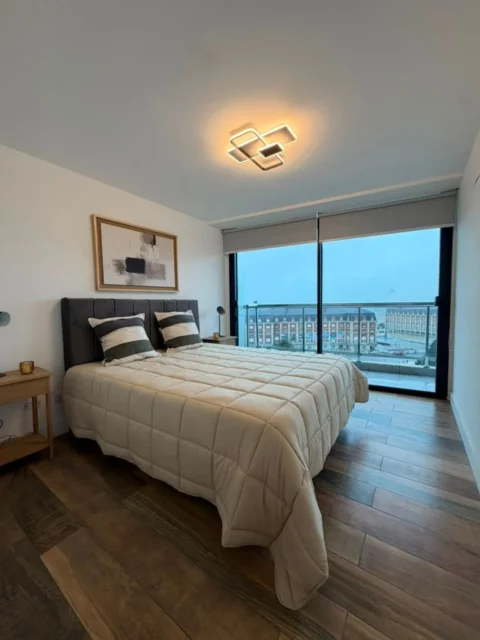 Departamentos, pisos y semipisos en Venta — Buennos Aires y Moreno