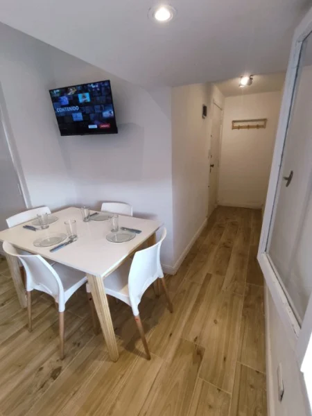 Departamentos, pisos y semipisos en Venta — Lamadrid 2600 5°