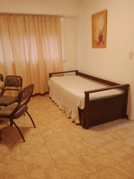 Departamentos, pisos y semipisos en Venta — Corrientes 2000