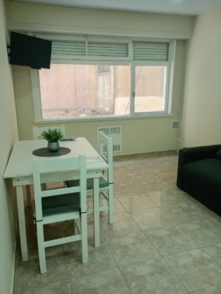 Departamentos, pisos y semipisos en Venta — San Martín 2500