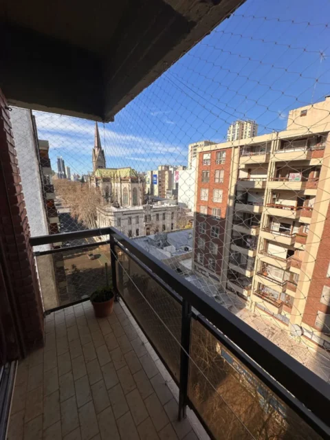 Departamentos, pisos y semipisos en Venta — Mitre 1800