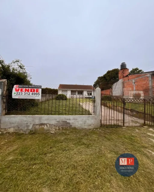 Casas, chalets en Venta — Calle 461 N°878