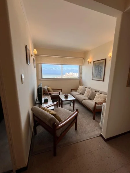 Departamentos, pisos y semipisos en Venta — Av. Luro 2237