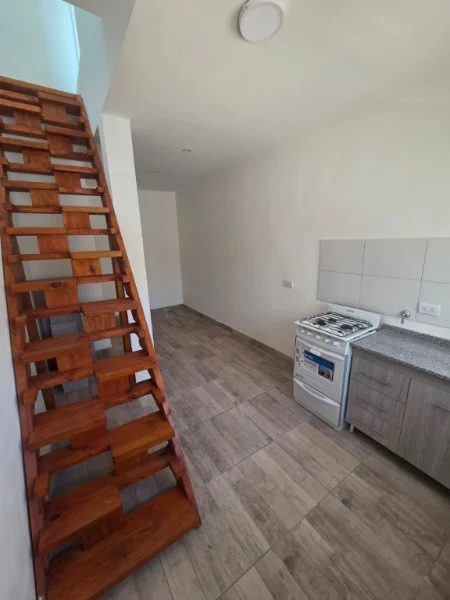 PH en Venta — Falucho 4524