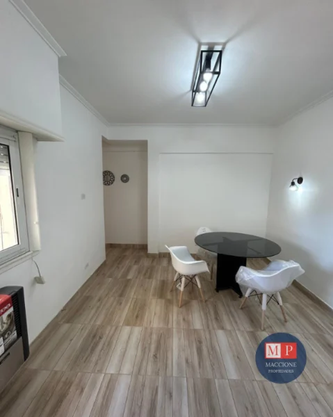 Departamentos, pisos y semipisos en Venta — Santiago del Estero 2883