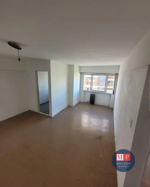 Departamentos, pisos y semipisos en Venta — Tucuman 2553