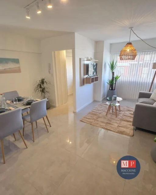 Departamentos, pisos y semipisos en Venta — Tucuman  2553