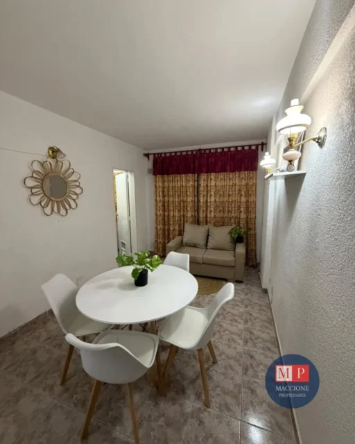 Departamentos, pisos y semipisos en Venta — Arenales 2329