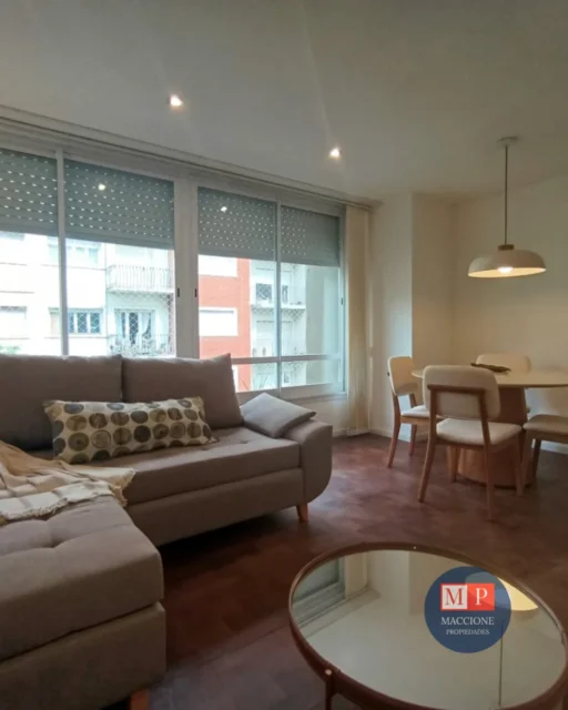 Departamentos, pisos y semipisos en Venta — Corrientes 2329