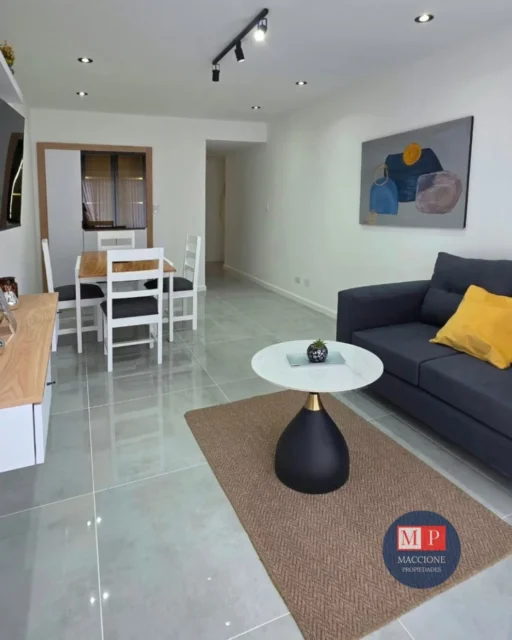 Departamentos, pisos y semipisos en Venta — Entre Rios 2050