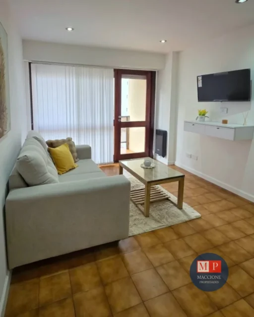 Departamentos, pisos y semipisos en Venta — Belgrano 2250