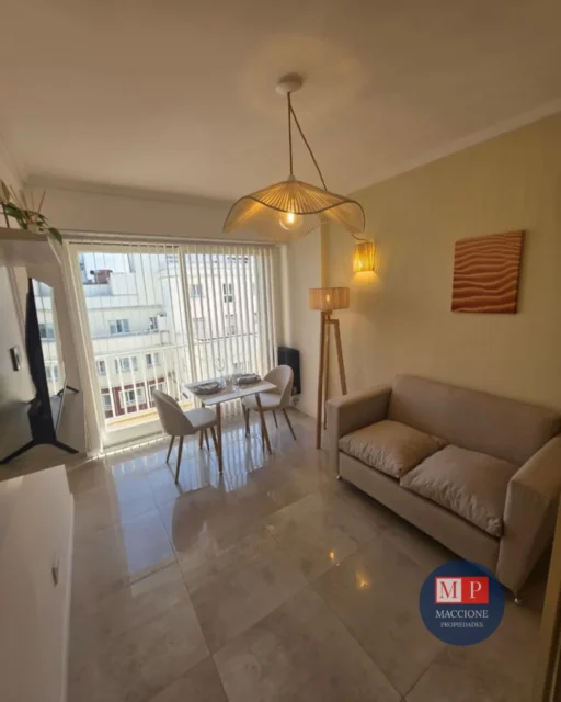 Departamentos, pisos y semipisos en Venta — Belgrano 2121
