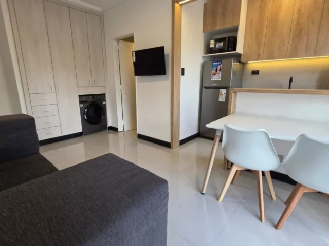 Departamentos, pisos y semipisos en Venta — Moreno 2234