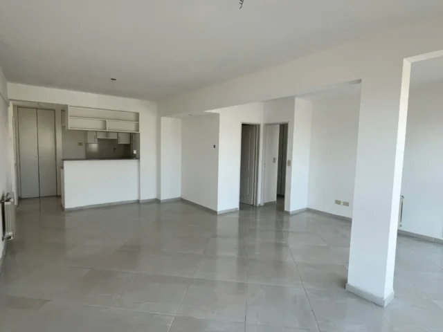 Departamentos, pisos y semipisos en Venta — Chacabuco 3241