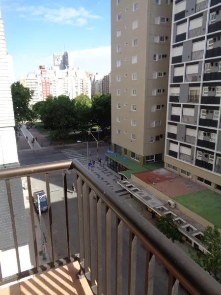 Departamentos, pisos y semipisos en Venta — Bolivar 2100