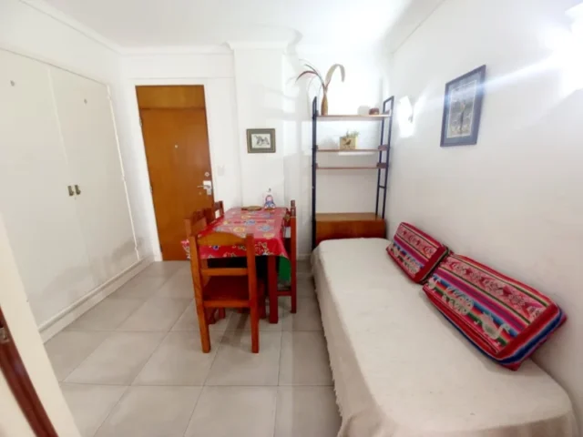 Departamentos, pisos y semipisos en Alquiler por Día — Santa Fe 2000